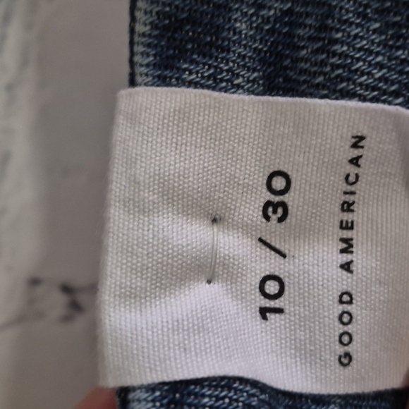 NWT Good American Crop Mini Boot Jeans Size 10 - Picture 7 of 9